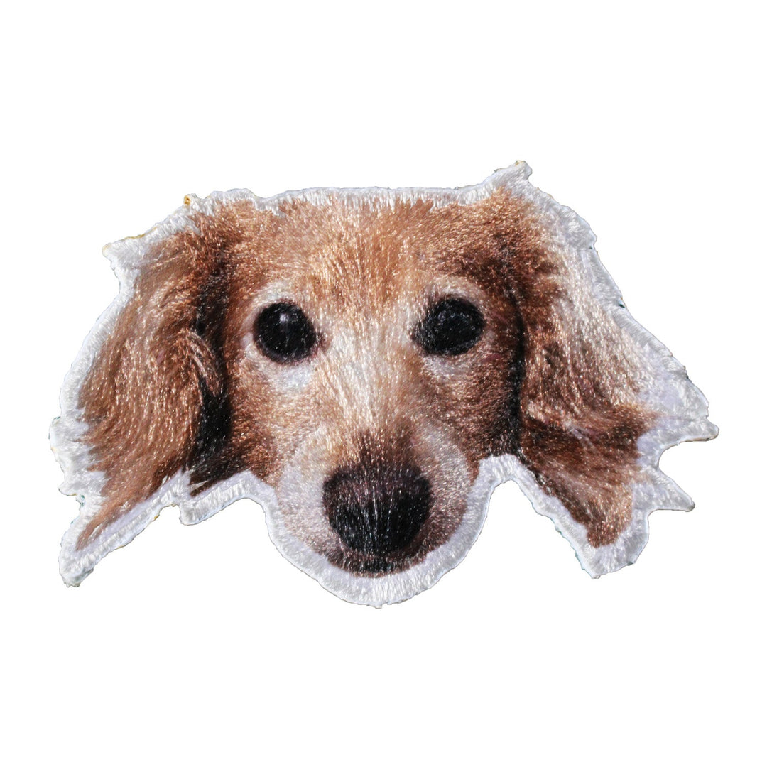 愛犬・愛猫の写真から制作するオーダーメイド刺繍ワッペン。同じデザインで小サイズ5個・中サイズ3個・大サイズ2個のセット販売に対応し、バッグや洋服、小物のアクセントとして楽しめます。